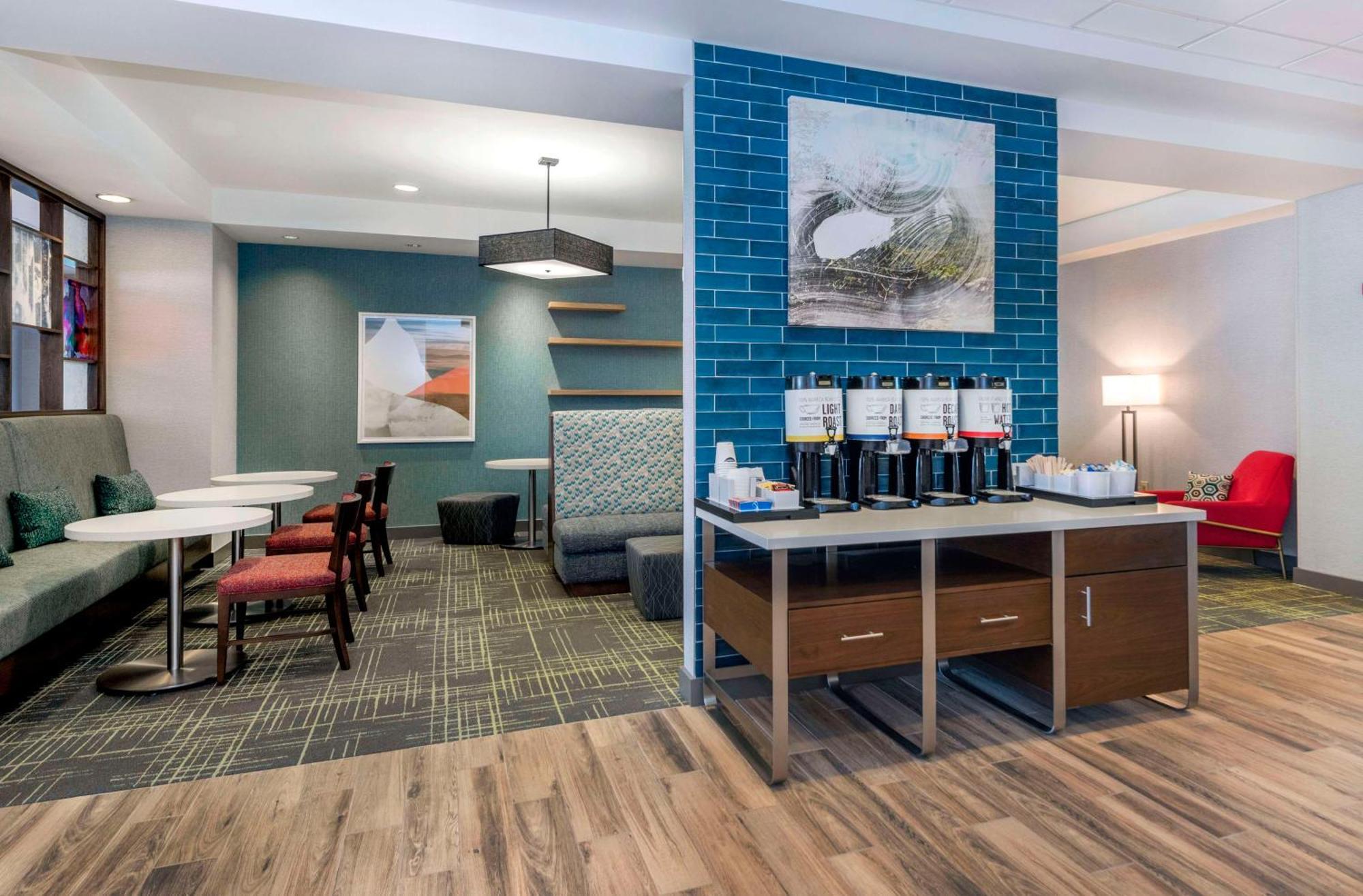 Hampton Inn & Suites Burlington Exteriér fotografie
